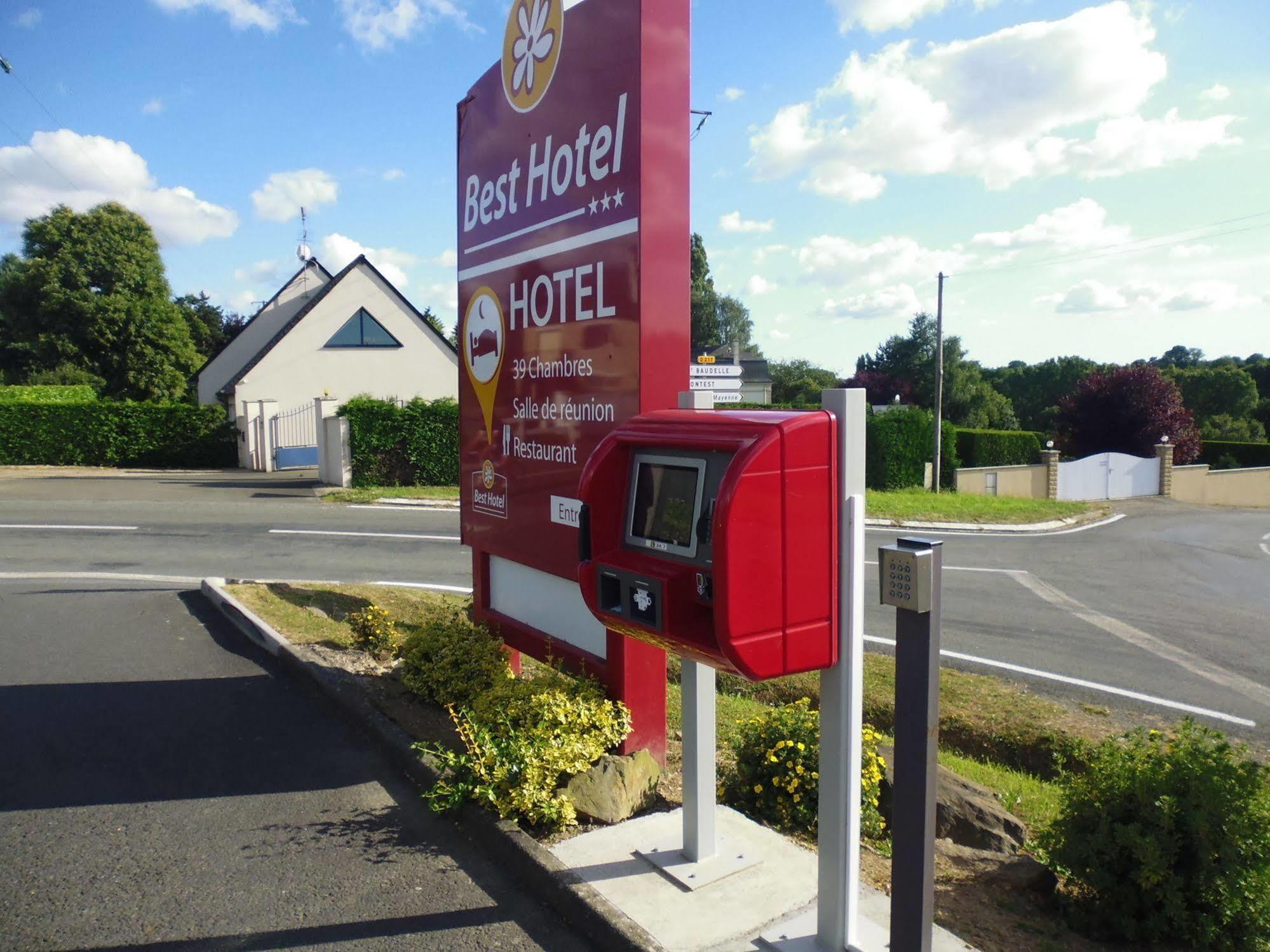 Brit Hotel マイエンヌ エクステリア 写真